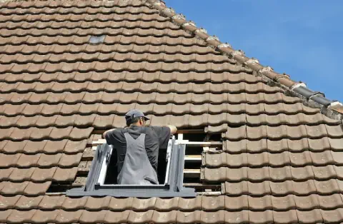 Pose de velux - Lacenas